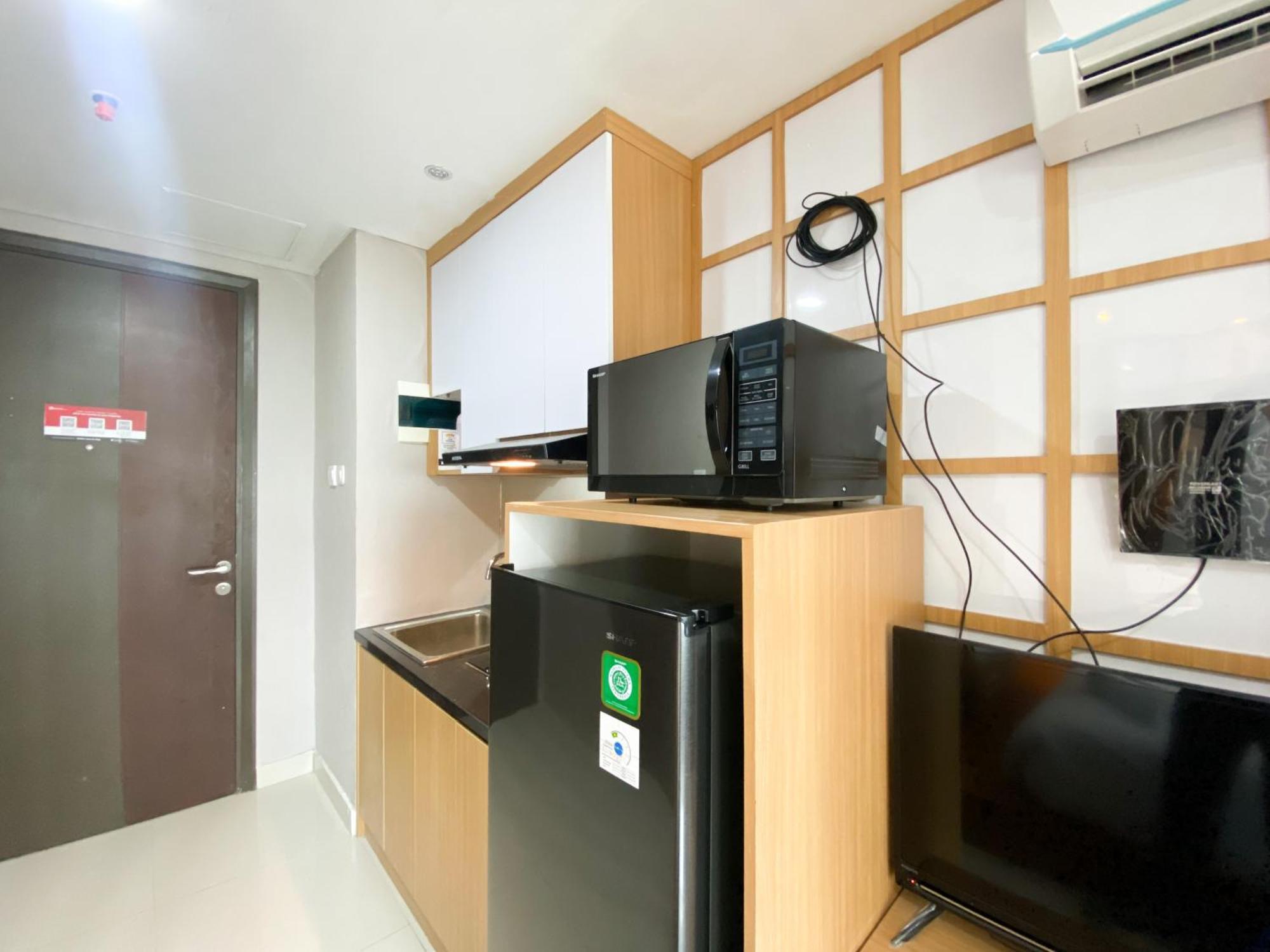 At Pollux Chadstone By Travelio Apartemen Bekasi